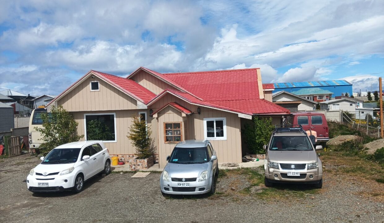 WhatsApp Image 2025-11-18 at 19.44.02 (2)